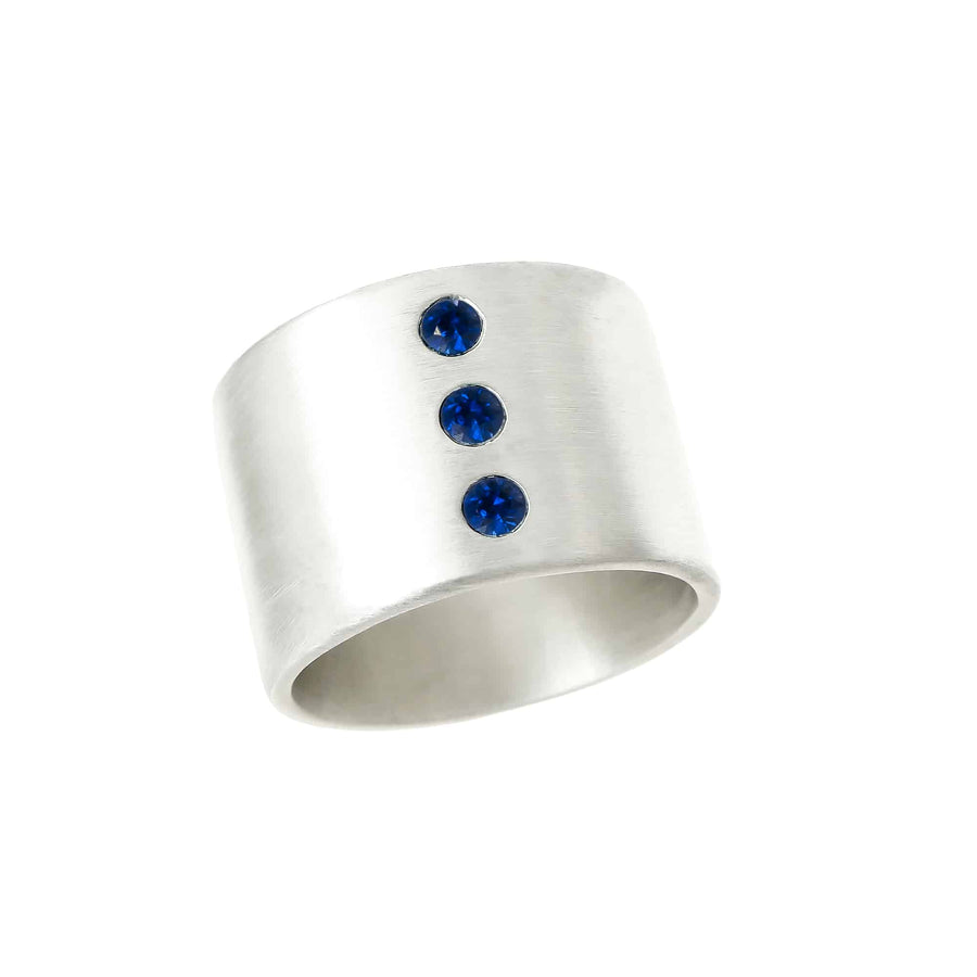 14-karat-white-gold-Ring-Sapphire-Health-Wealth-Happiness-collection-designed-by-Susanne-Siegel-Fine-Jewelry